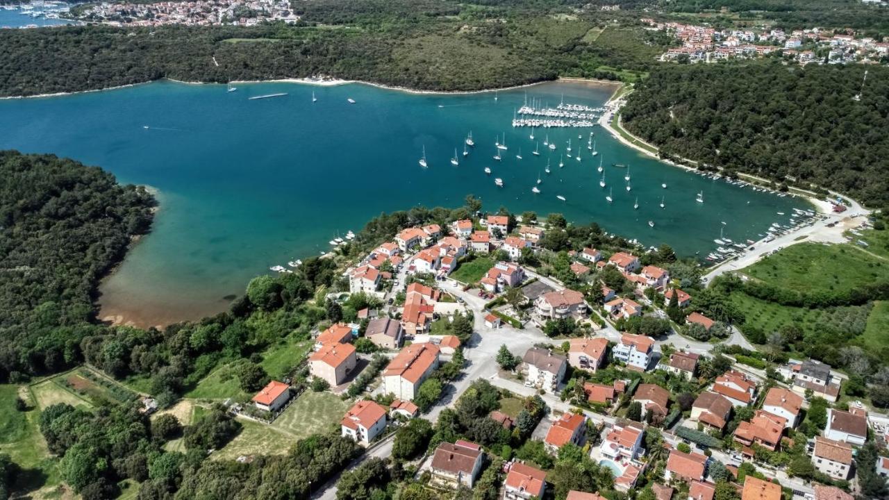Apartmets Slavica 1644 Banjole Exterior foto